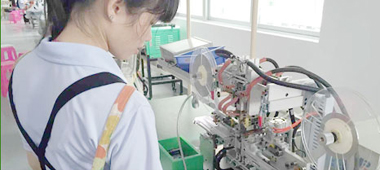 11年專注于鋰電池和配套產(chǎn)品的研發(fā)、生產(chǎn)、銷售